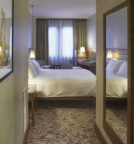 Standard Room, Hilton Milan