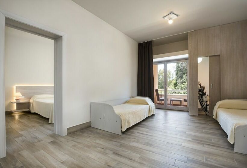 Семейный Номер, Is Molas Resort