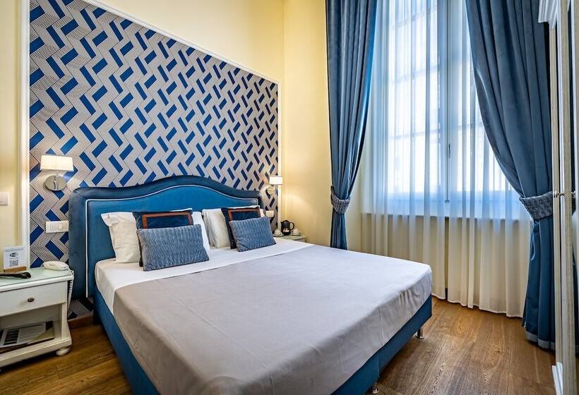 اتاق عادی, La Scaletta Al Ponte Vecchio