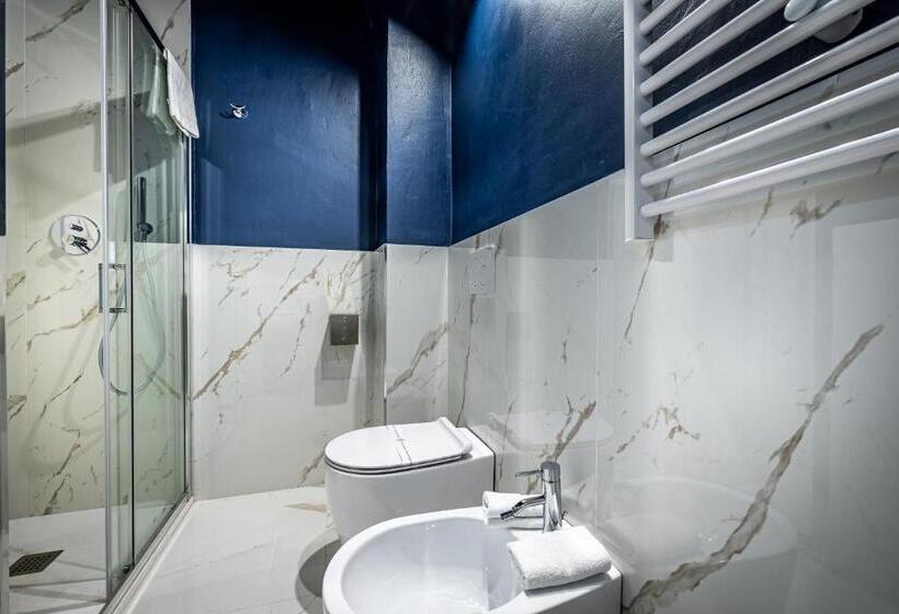 اتاق استاندارد با تخت بزرگ, La Scaletta Al Ponte Vecchio