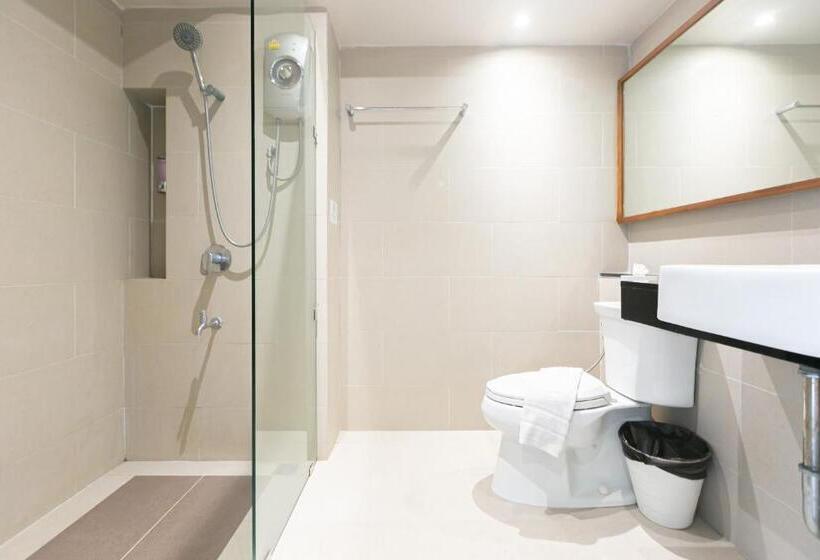 Quarto Deluxe, A Room Bangkok Sathorn