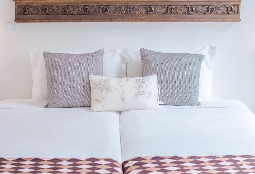 استودیوی استاندارد, Youropo The Tower