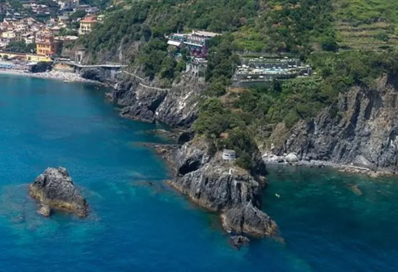 Juniorsviitti Merinäkymä, Porto Roca