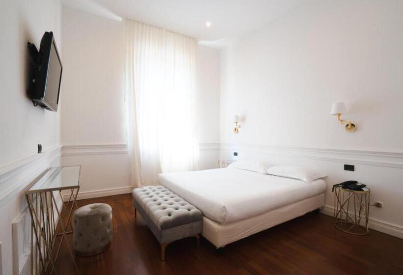 اتاق استاندارد, Rechigi Park