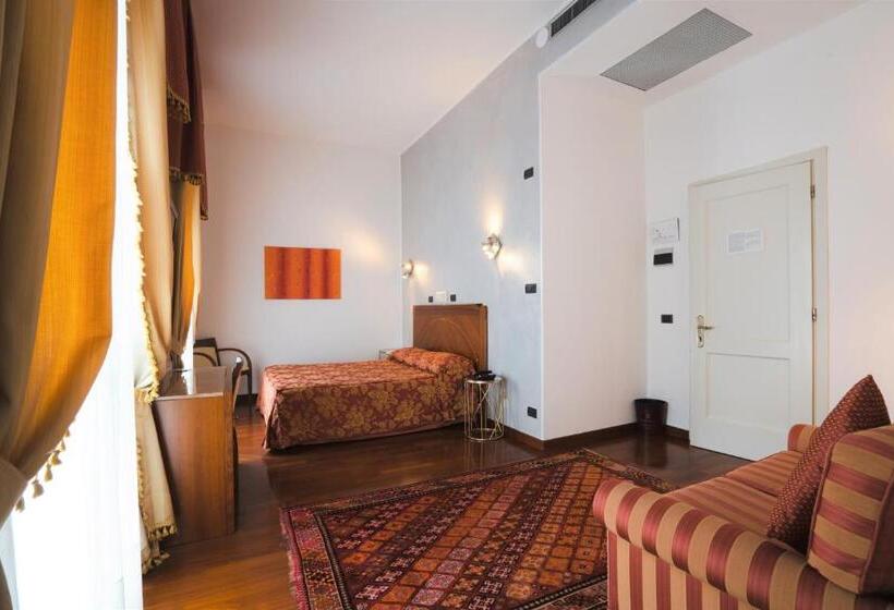 سوییت جونیور, Rechigi Park