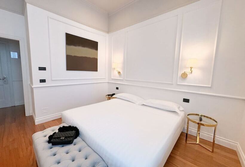 اتاق استاندارد, Rechigi Park