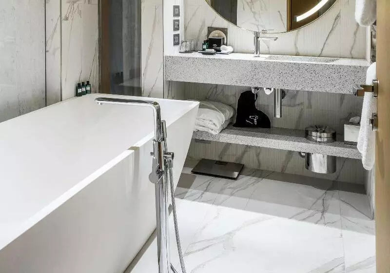 اتاق لوکس, Sofitel Roma Villa Borghese