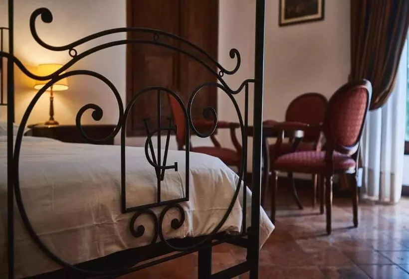 اتاق استاندارد چهار تخته, Villa Ciconia