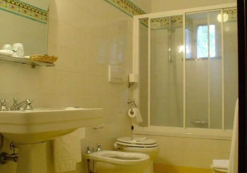 اتاق سوپریور, Villa Ciconia