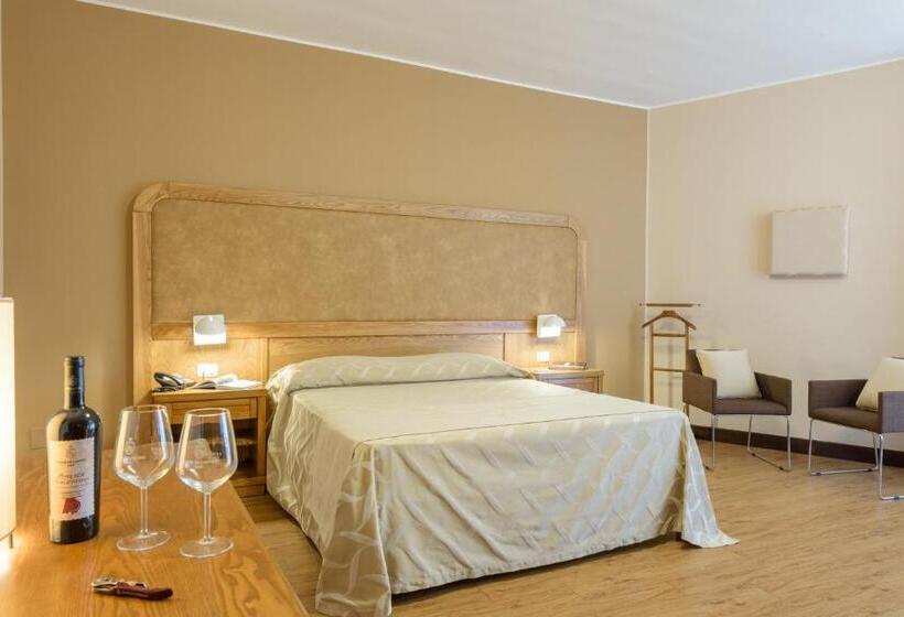 חדר קומפורט, Leone De Castris Wine