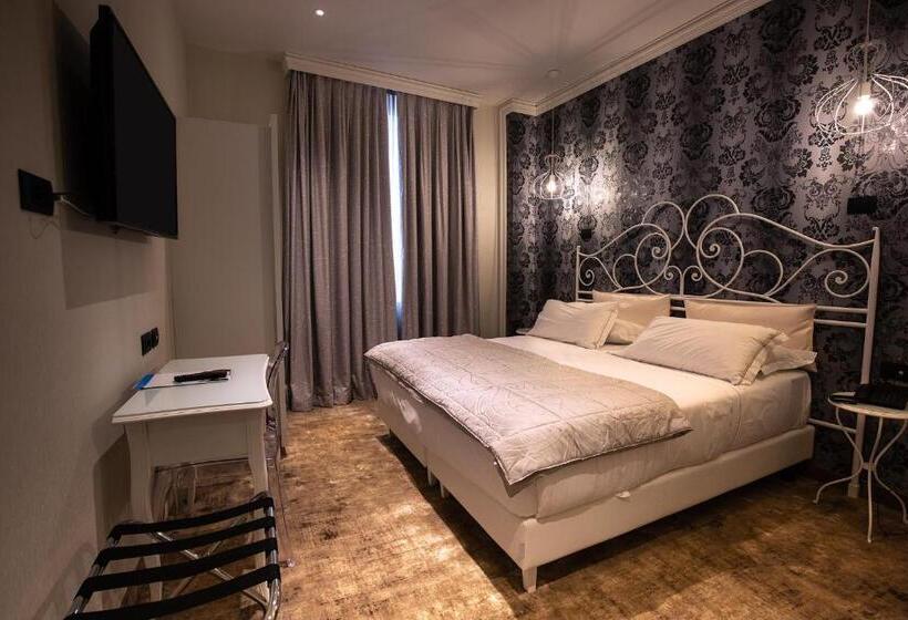 اتاق استاندارد, Zanhotel Regina
