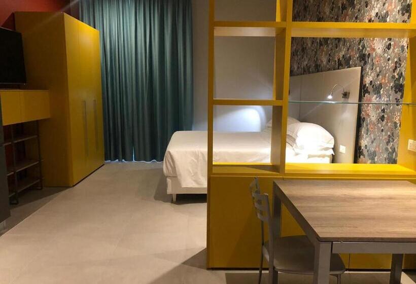 استودیوی استاندارد, Zanhotel Regina