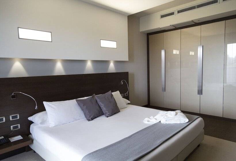 סוויטה, Selene Pomezia