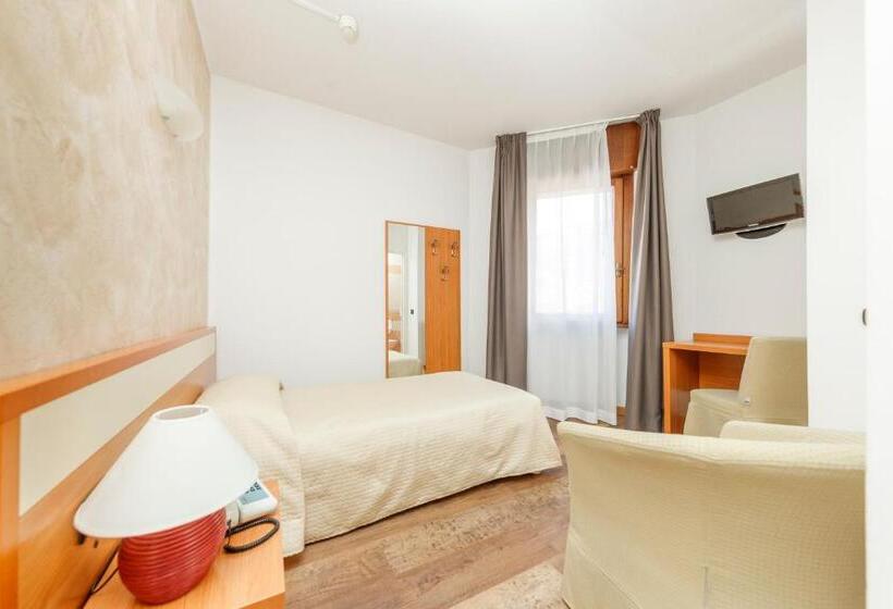 标准单人间, Palace Hotel Città