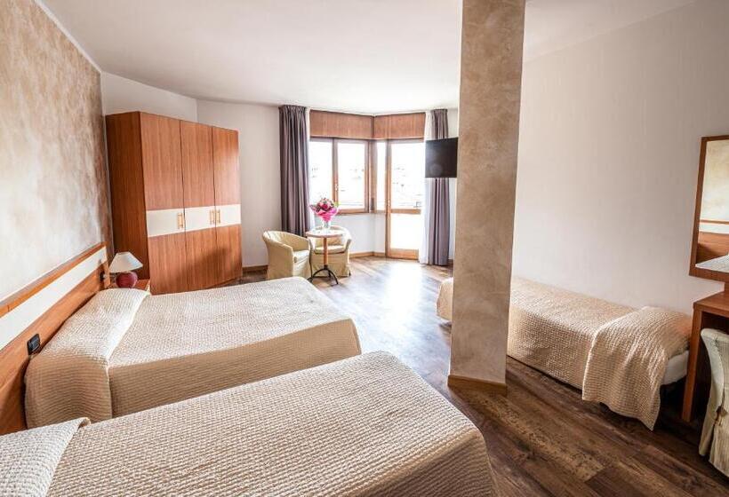 Трехместный Номер Классика, Palace Hotel Città