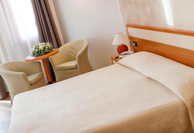 스탠다드 룸, Palace Hotel Città