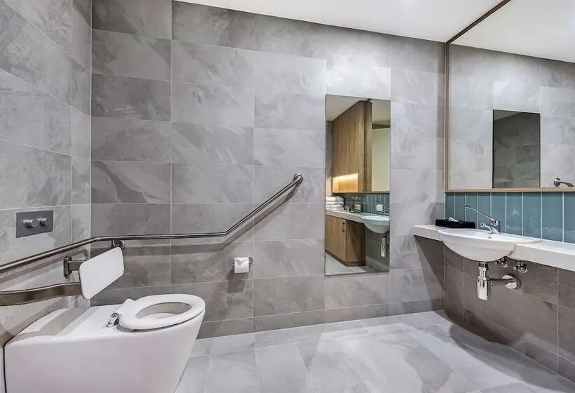 身障者適用スーペリアールーム, Ingot Hotel Perth, Ascend Hotel Collection