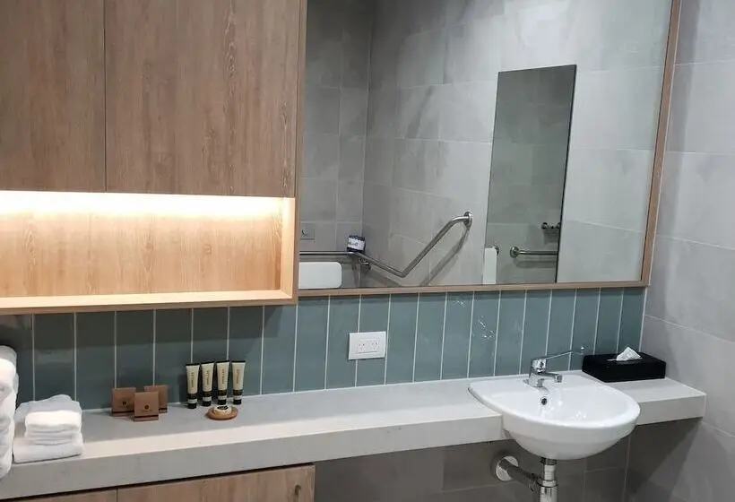 身障者適用スーペリアールーム, Ingot Hotel Perth, Ascend Hotel Collection