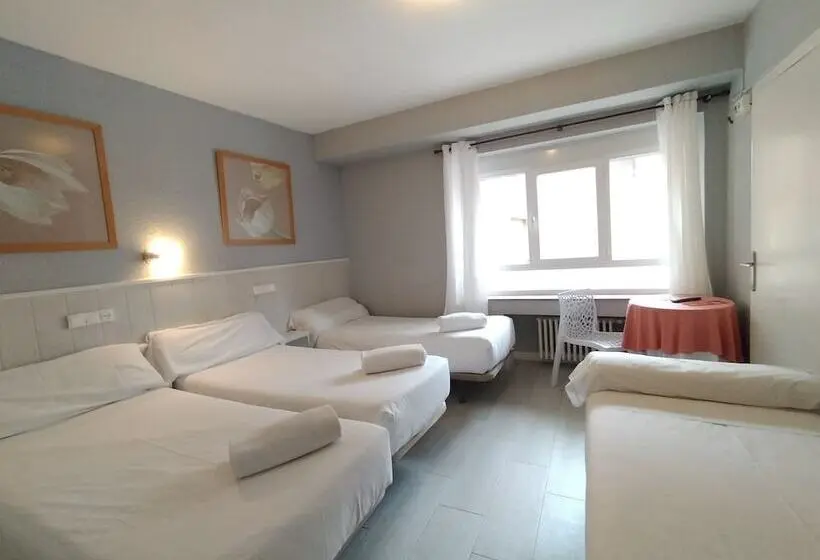 اتاق استاندارد چهار تخته, Hostal Albero By Gaiarooms