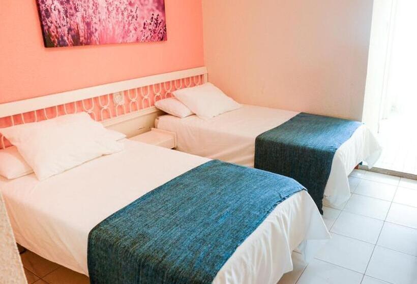 Номер Стандарт, Hostal Isla Playa