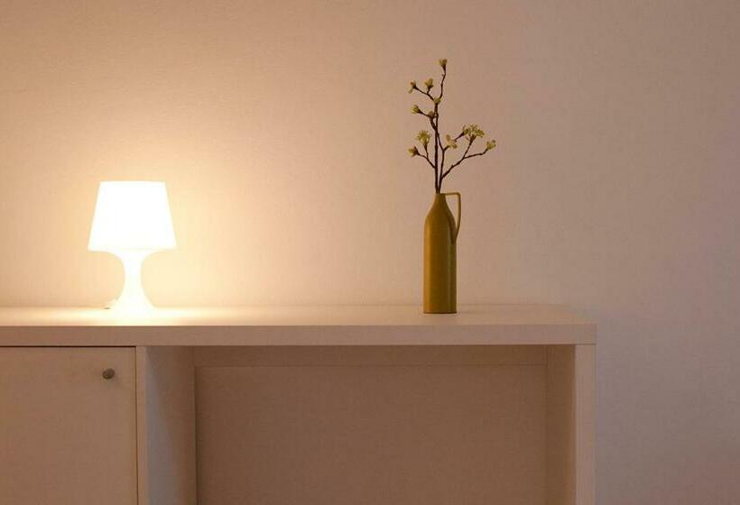 غرفة قياسية مزوَّدة بشُرفة, Cala Murada