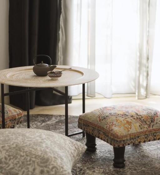 标准间带游泳池, Olive Grove Suites Boutique