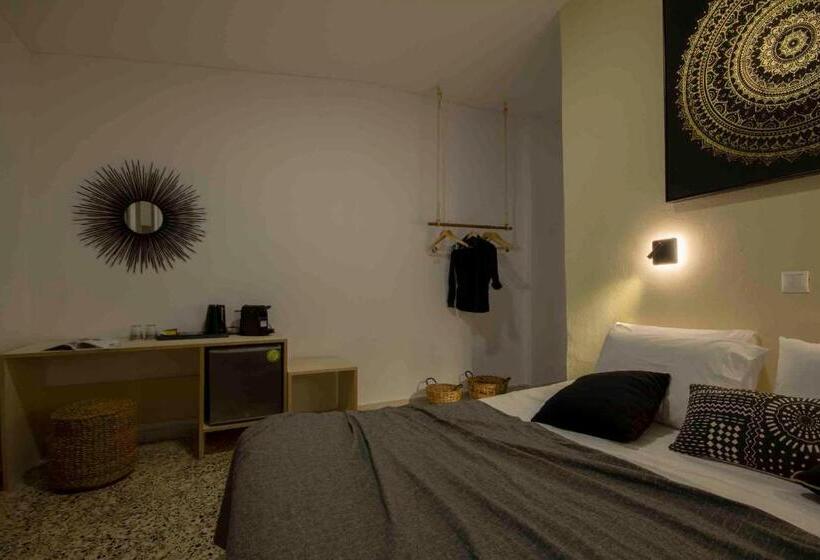 标准间带阳台, Olive Grove Suites Boutique