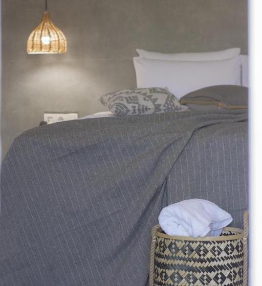 Люкс Повышенной Комфортности, Olive Grove Suites Boutique