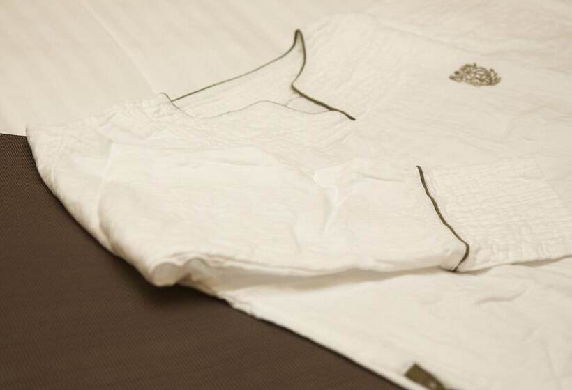 جناح, Agora Osaka Moriguchi