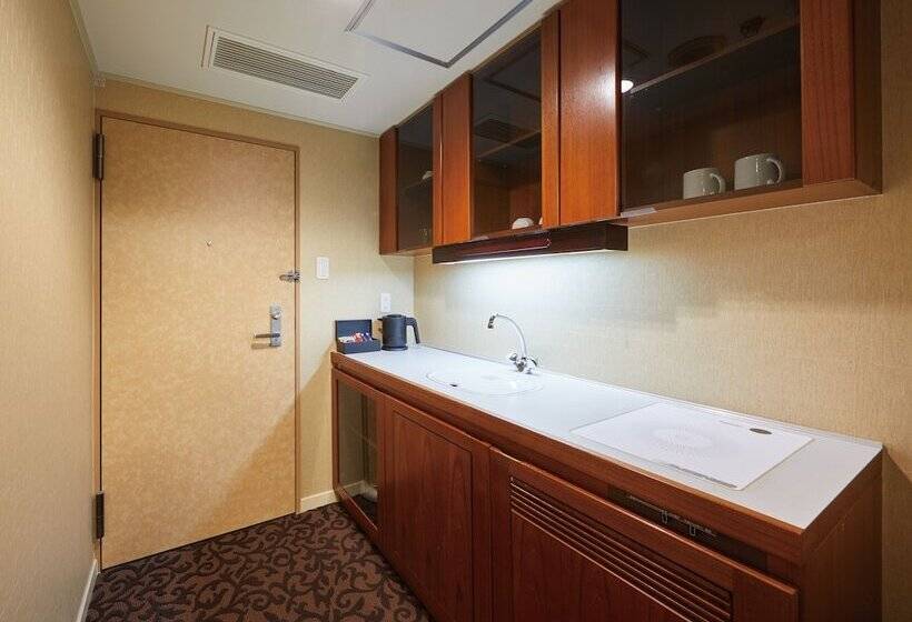 جناح, Agora Osaka Moriguchi