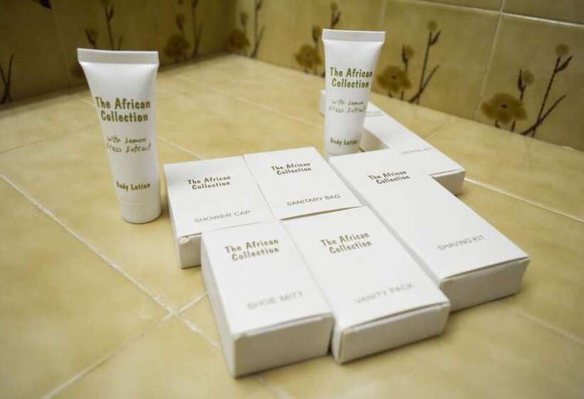 سوییت, Golf Hotel Kakamega