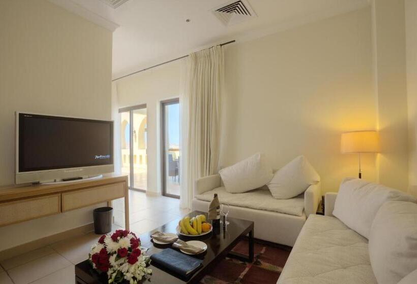 سوییت اجرایی, Grand Tala Bay Resort, Aqaba