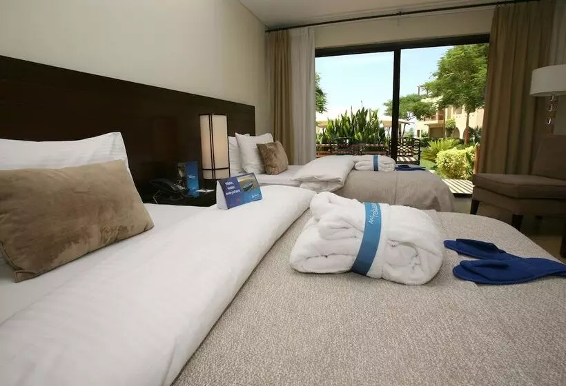 Deluxe Room, Grand Tala Bay Resort, Aqaba