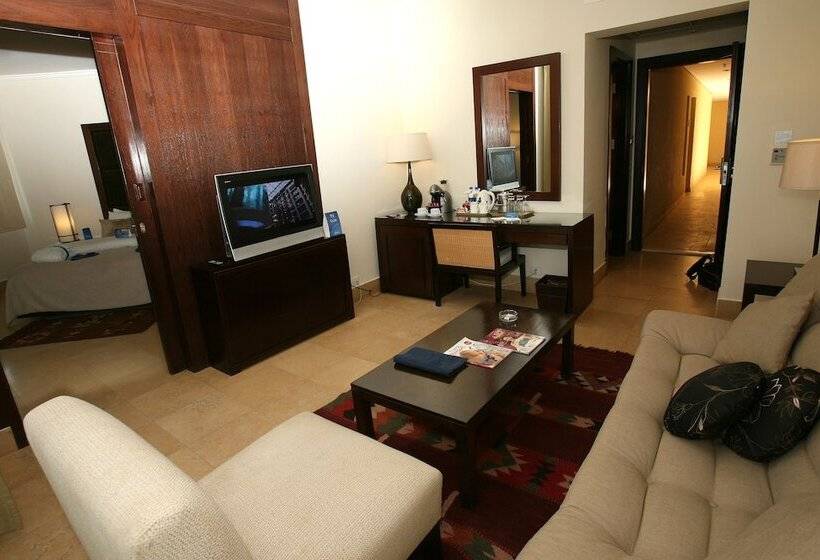 سوییت خانوادگی, Grand Tala Bay Resort, Aqaba