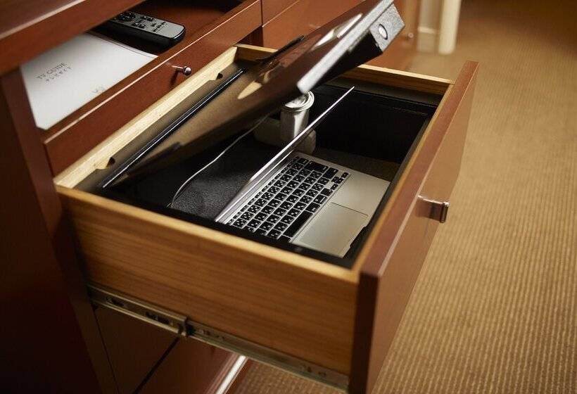 Номер Superior Вид на Реку, Imperial Hotel Osaka