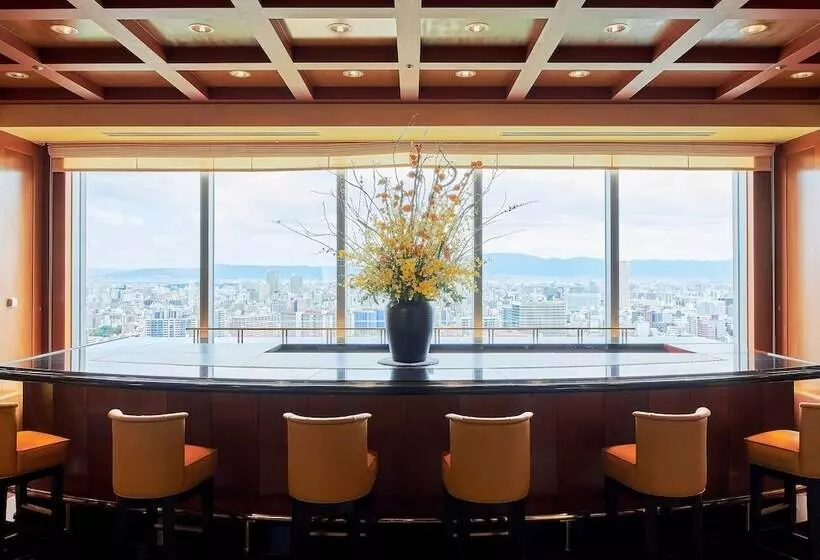 リビングルーム付きスーペリアルーム, Imperial Hotel Osaka