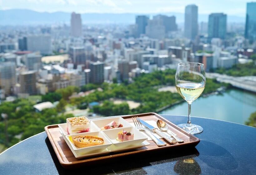 デラックストリプルルーム, Imperial Hotel Osaka