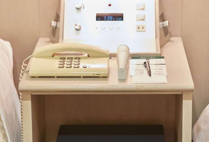 Номер Deluxe, Kawagoe Prince