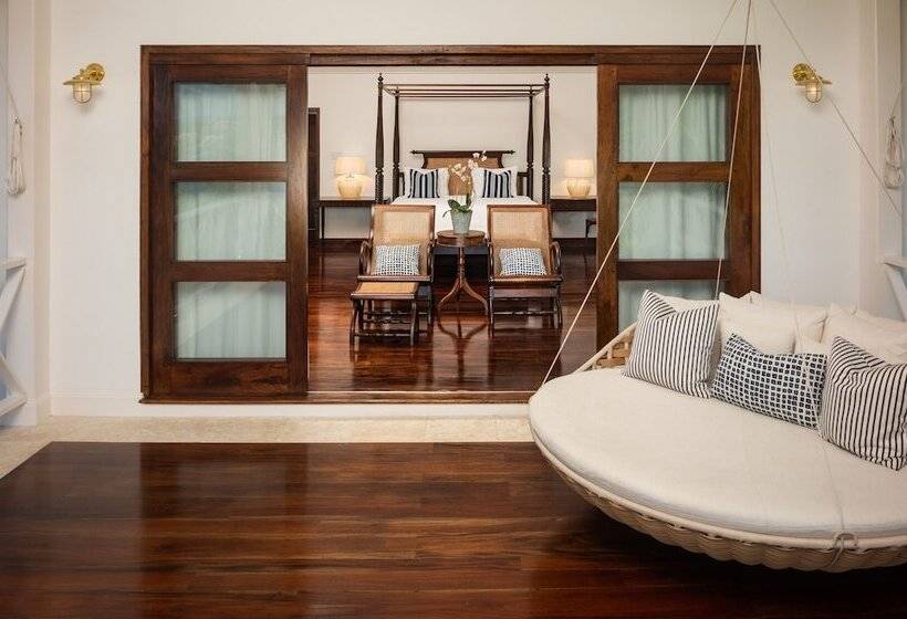 ویلای یک اتاق خوابه با استخر شنا, Round Hill Hotel & Villas