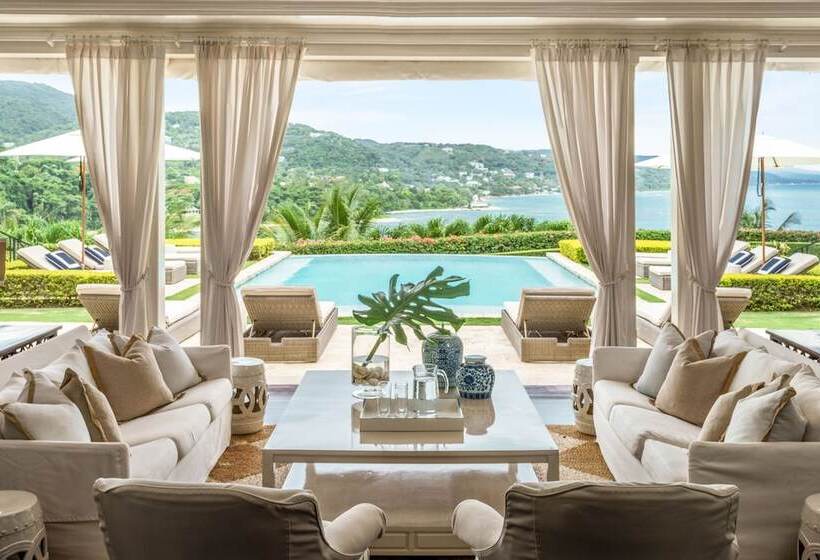 ویلای 5 خوابه, Round Hill Hotel & Villas