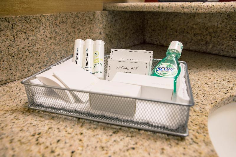 اتاق پرمیوم با چشمانداز دریا, Round Hill Hotel & Villas