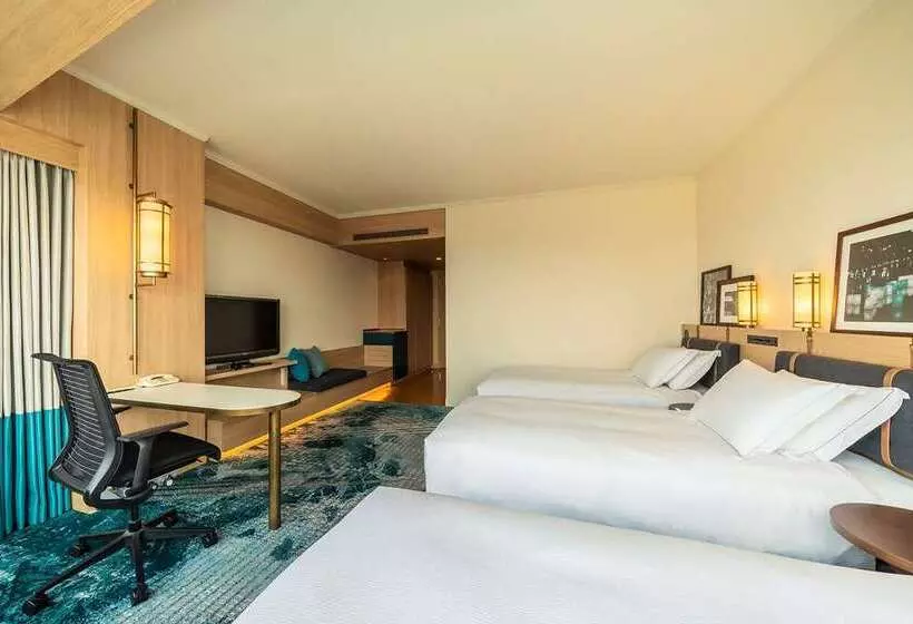 プレミアムトリプルルーム, Hilton Fukuoka Sea Hawk