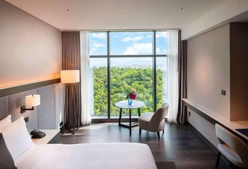 キングサイズベッドのエクゼクティブ, Hilton Fukuoka Sea Hawk