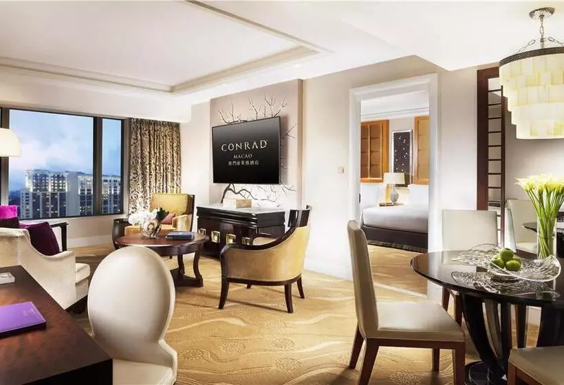 エクゼクティブスイート, Hilton Fukuoka Sea Hawk