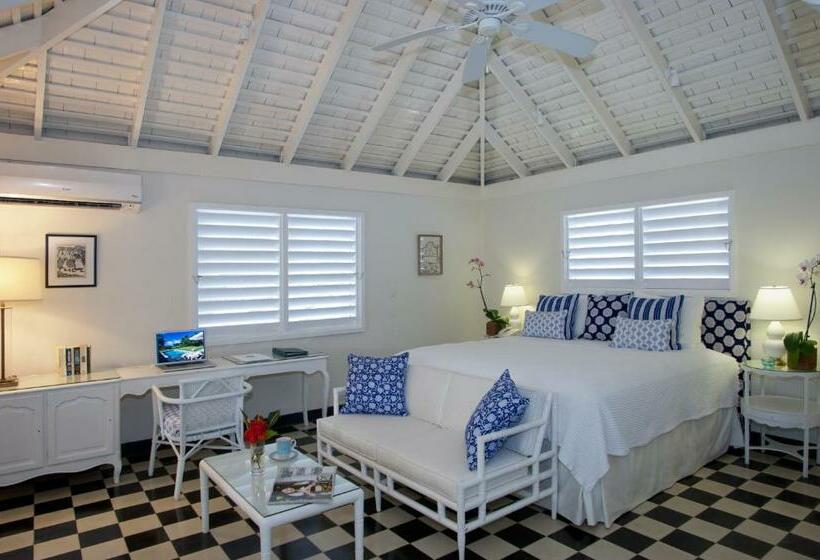 2-Bedroom Classic Apartment, Round Hill Hotel & Villas