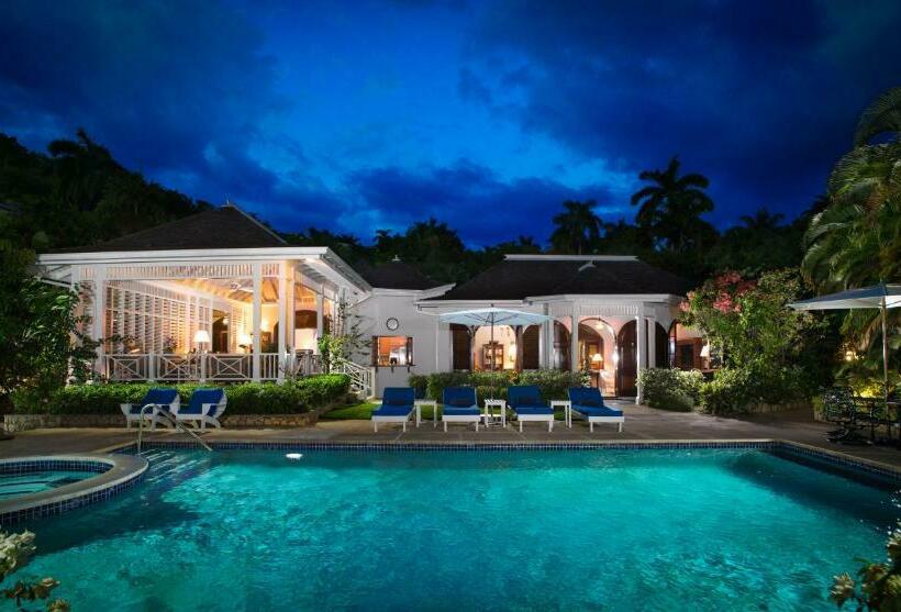 آپارتمان 3 خوابه, Round Hill Hotel & Villas