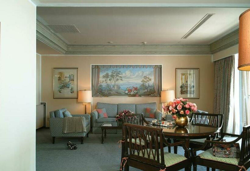 سوئیت پرزیدنت, Al Bustan