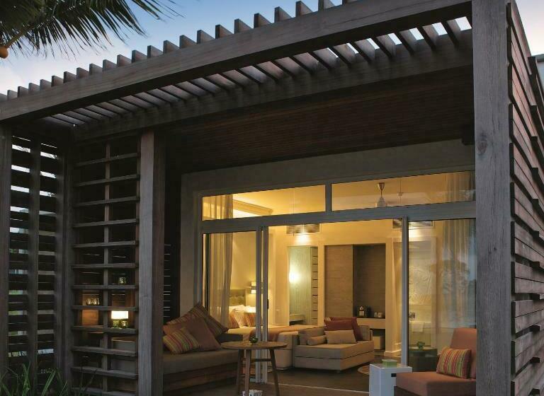 سوییت جونیور, Long Beach Mauritius