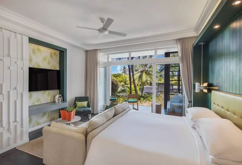 سوییت جونیور, Long Beach Mauritius