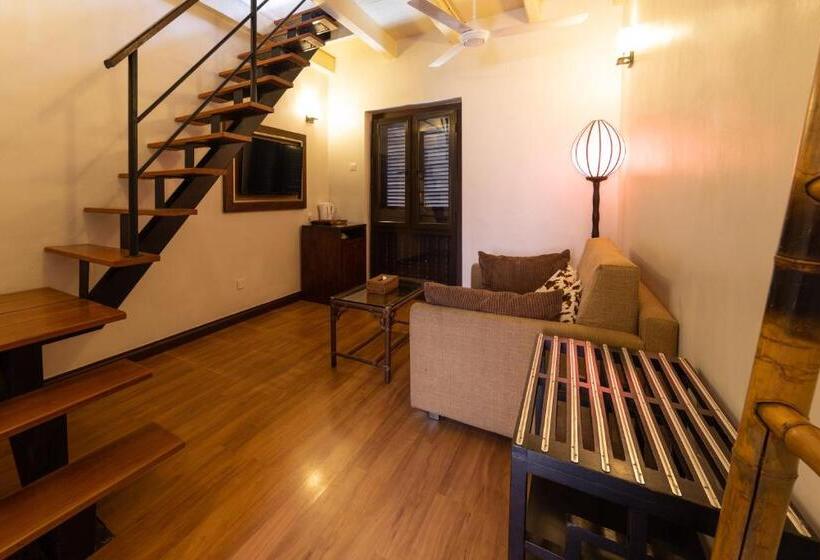 اتاق استاندارد با تخت بزرگ, Puri Melaka